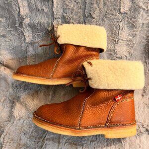 New duckfeet Arhus Leather & Shearling Boots